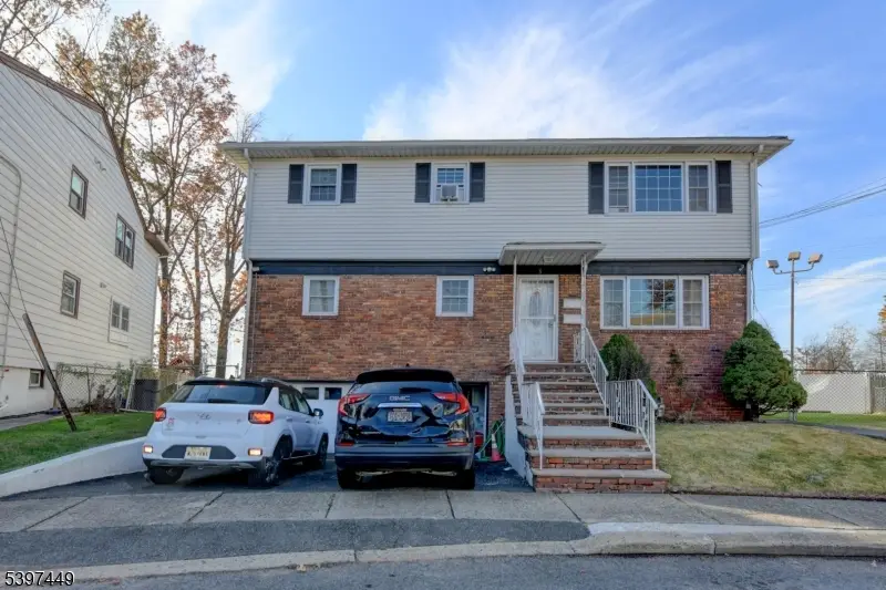 8 Sailer Ct, Elizabeth, NJ 07201 - Image #1
