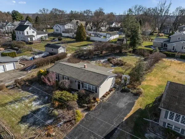 4 James St, Washington Boro, NJ 07882