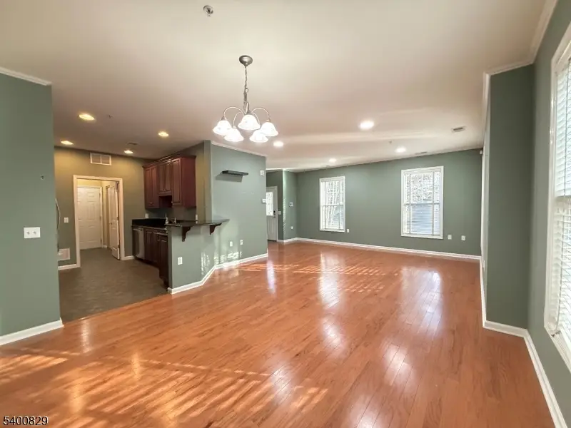 401 River Pl, Butler, NJ 07405 - Image #3