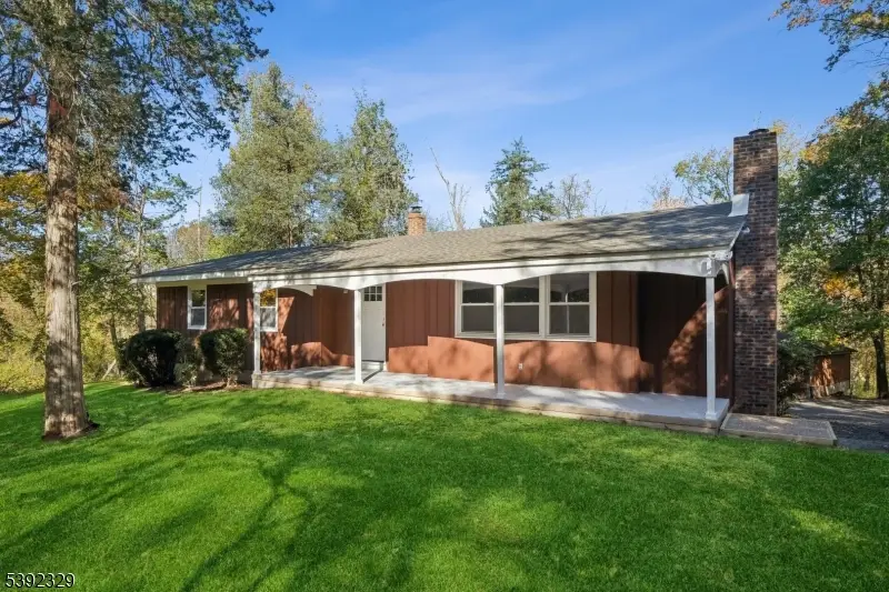 5 Weatherhill Rd, White House Station, NJ 08833 - Image #1