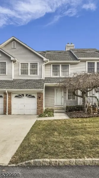 226 Harvard Dr, Independence, NJ 07840 - Image #2