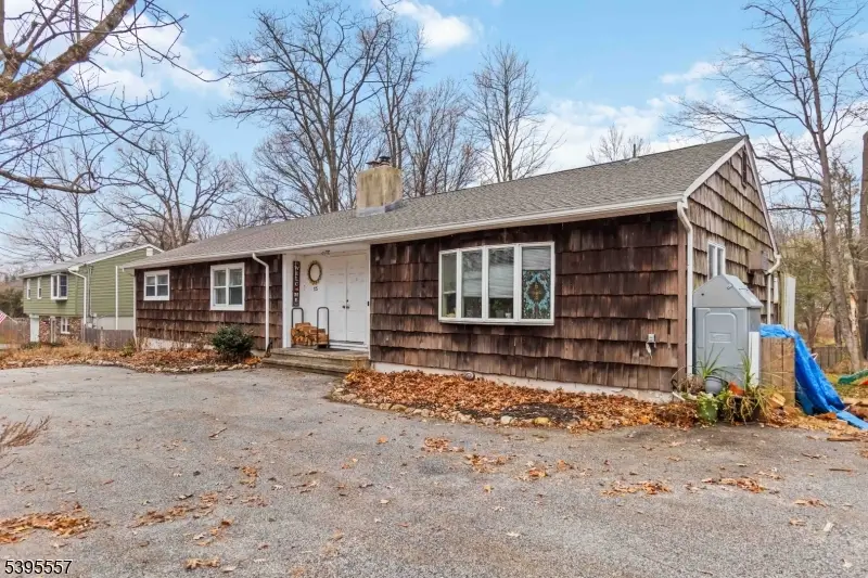 175 Highland Lakes Rd, Highland Lakes, NJ 07422 - Image #3