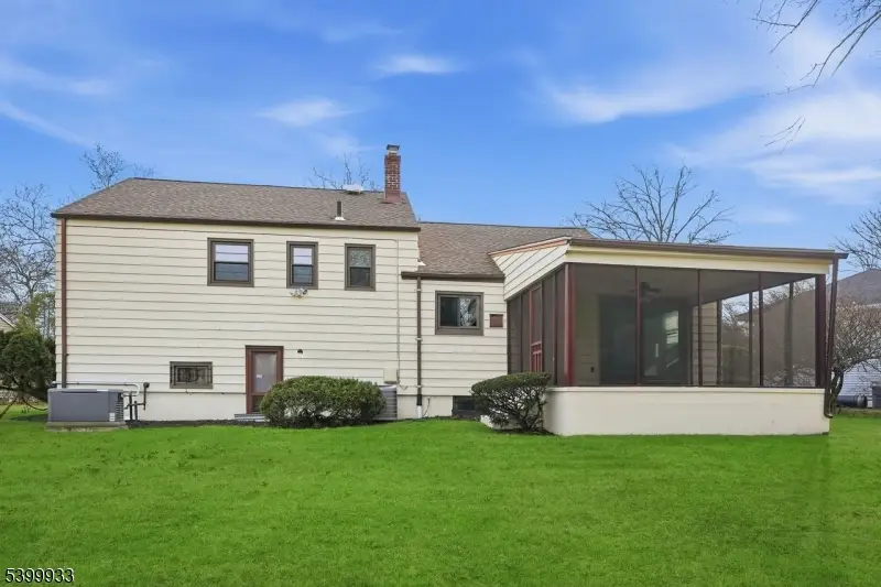 35 S Derby Rd, Springfield, NJ 07081 - Image #3