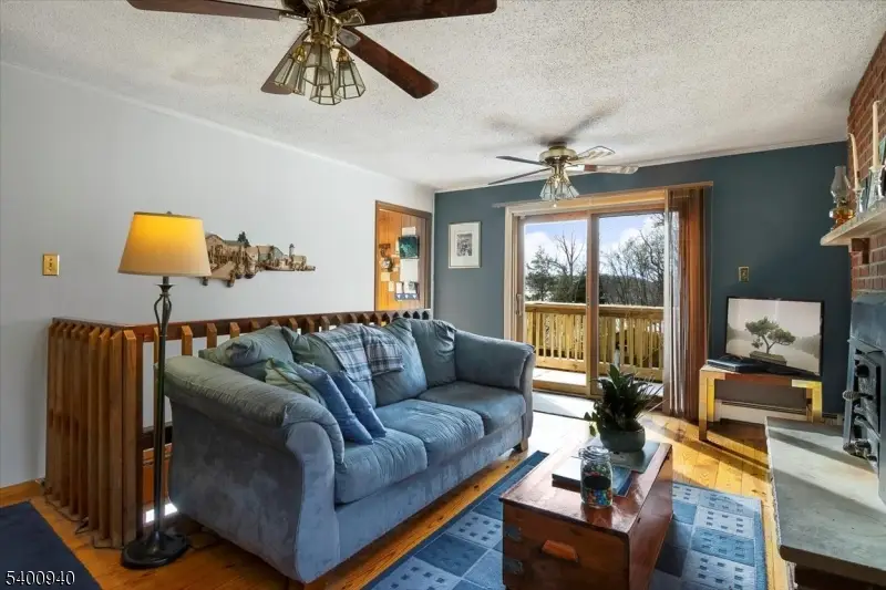 909 Lotus Ter, Stillwater, NJ 07860 - Image #3