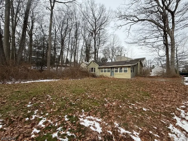 109 Fairlawn Dr, Upper Greenwood Lake, NJ 07421 - Image #3