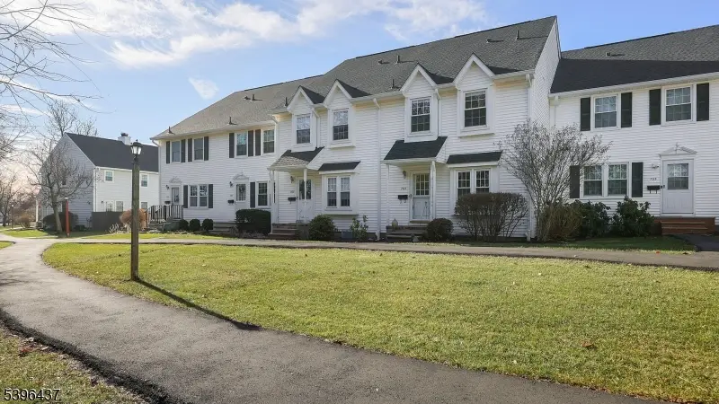 704 Marlborough Common, Absecon, NJ 08844 - Image #2