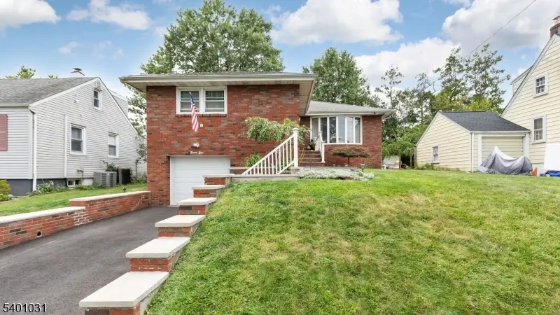 29 Cornell St, Avenel, NJ 07001 - Image #2