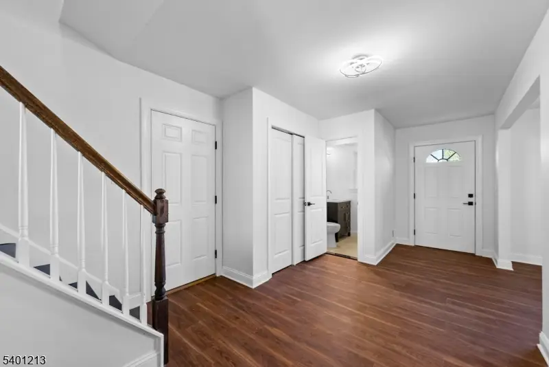 14 Harwich Rd, Flanders, NJ 07836 - Image #3