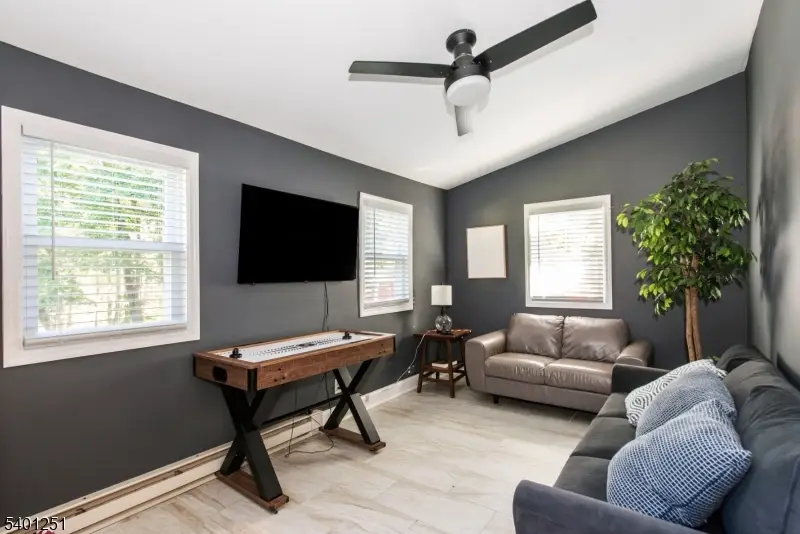 826 Green Pond Rd, Rockaway Township, NJ 07866 - Image #1