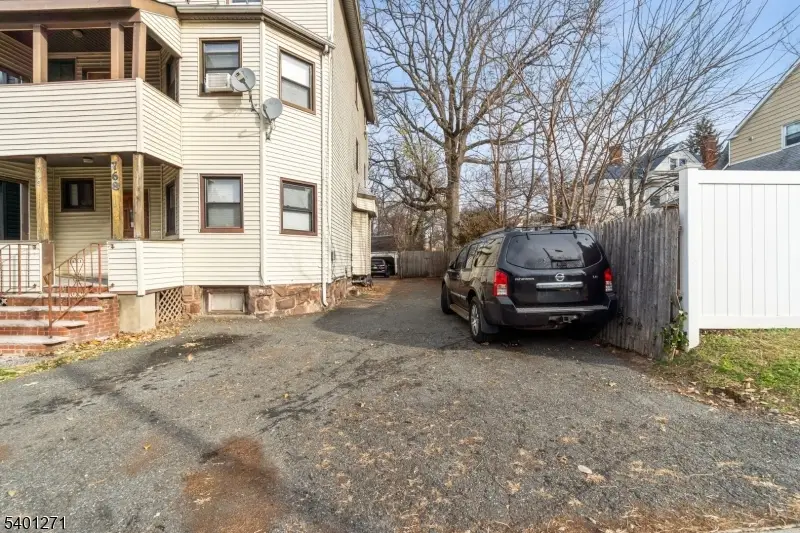 768 Park Ave, East Orange, NJ 07017 - #2