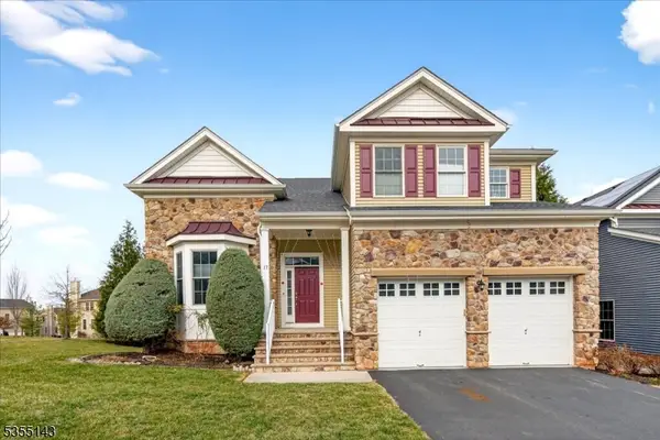 17 Comstock Ln, Montgomery Twp., NJ 08558
