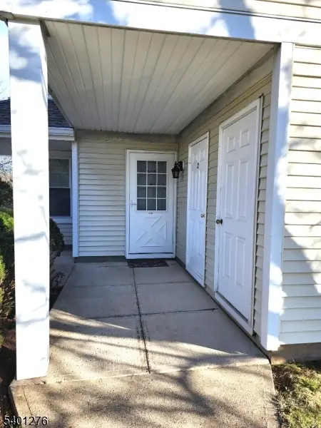 502 Swift Dr, Holland, NJ 08848 - Image #2