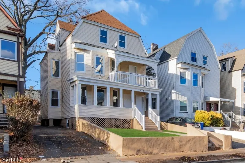 537 N Grove St, East Orange, NJ 07017 - Image #1