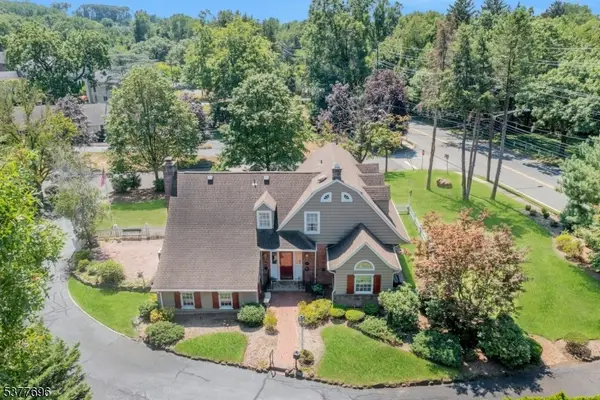 174 Paramus Rd, Paramus Boro, NJ 07652