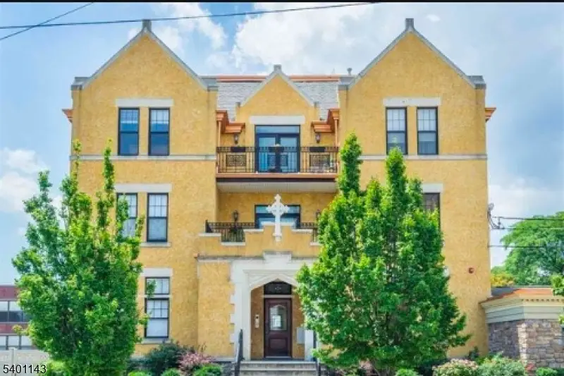 36 W 14th St Unit 201 #201, Bayonne, NJ 07002 - Image #1