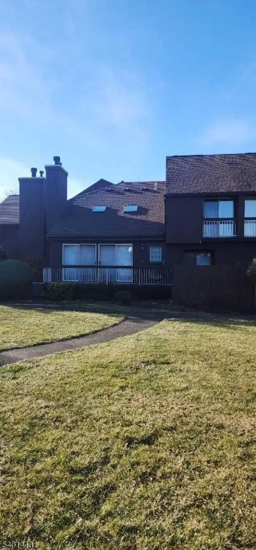 3822 Bloomingdale Dr, Hillsborough Twp., NJ 08844