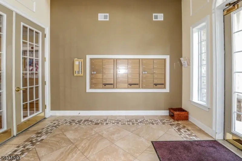 439 Sophee Ln, Lakewood Township, NJ 08701 - Image #3