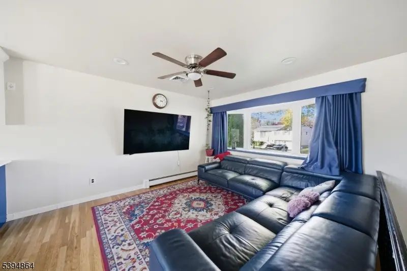 32 Hardwick Ct, Parsippany Troy Hills, NJ 07054 - Image #3