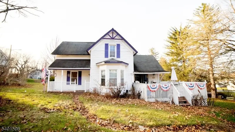 21 Edison Ave, Ogdensburg, NJ 07439 - Image #1