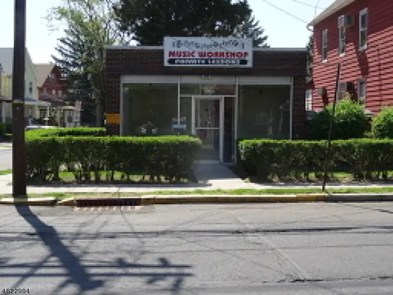 286 W Clay Ave, Roselle Park, NJ 07204 - Image #3