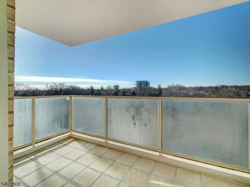 377 S Harrison St 8l #8L, East Orange, NJ 07018 - Image #2