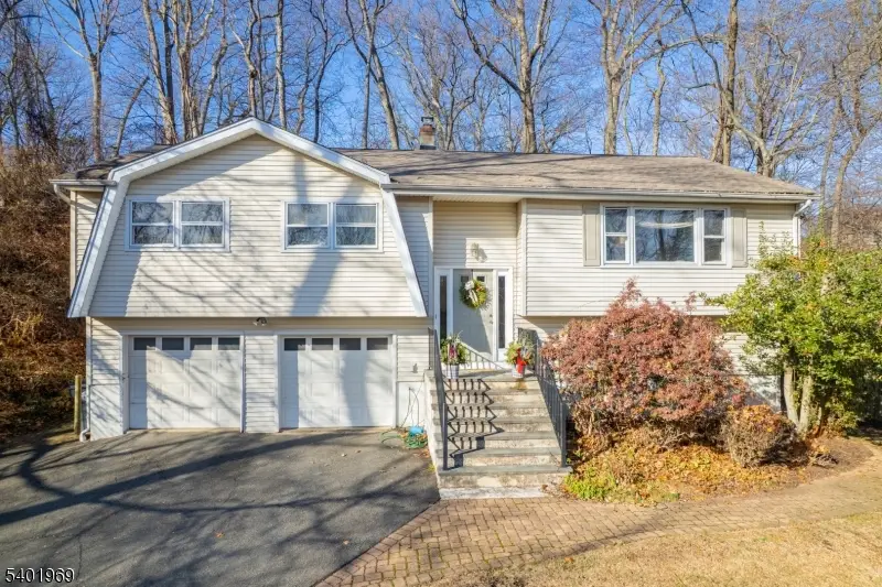 19 Ellsworth Ave, Morris, NJ 07960 - Image #1