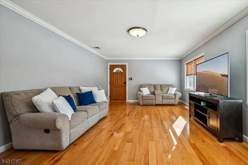 4 Kitchell Place, Whippany, NJ 07981 - Image #3