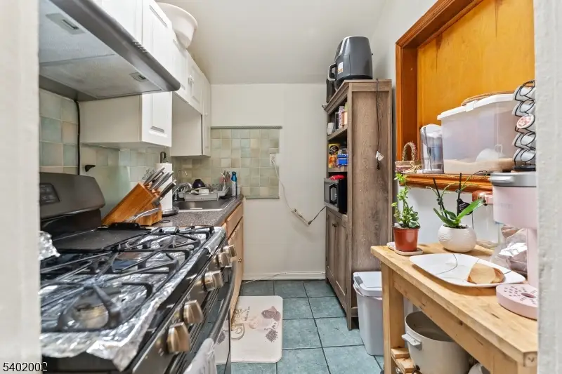86 Clendenny Ave, Jersey City, NJ 07304 - #3