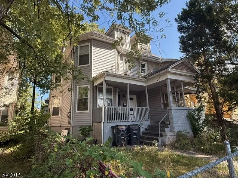 31 Homestead Park, Newark, NJ 07108 - Image #1