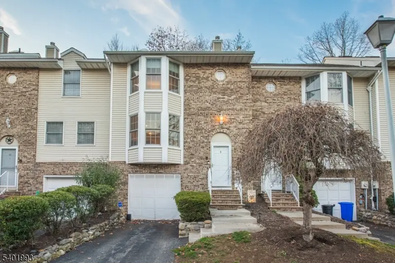 8 Brookstone Cir, Parsippany Troy Hills, NJ 07954 - Image #1