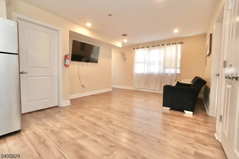 487 South 20th St, Irvington, NJ 07111 - Image #3