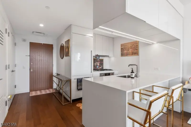 99 Hudson St #1603, Jersey City, NJ 07302 - Image #3