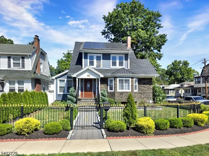 64 Van Houten Pl, Belleville, NJ 07109 - Image #1