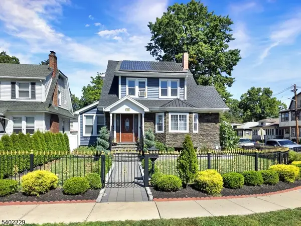 64 Van Houten Pl, Belleville Twp., NJ 07109