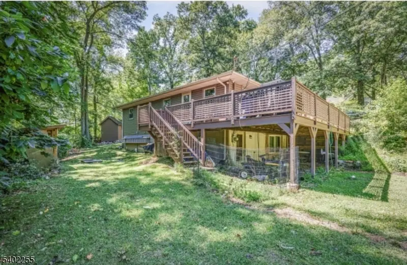 1 Stonewall Dr, Vernon Township, NJ 07462 - Image #1