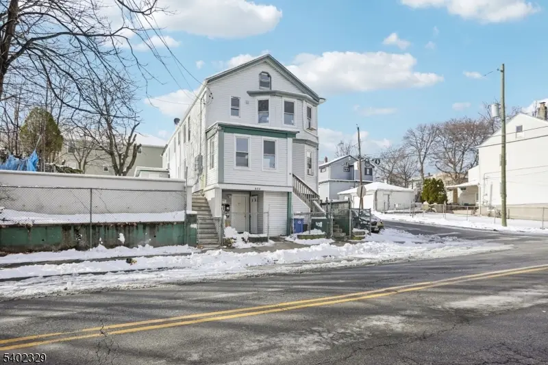 123 Belmont Ave, Paterson, NJ 07522 - Image #2