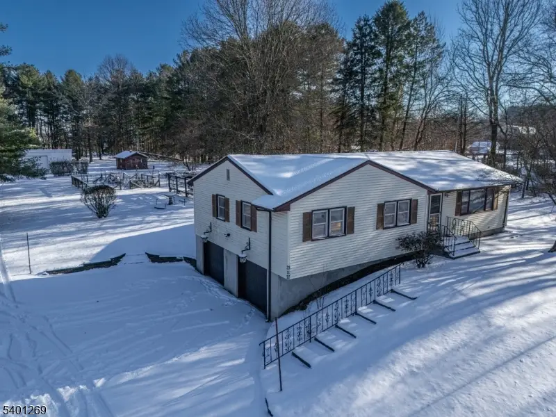 317 County Road 579, Bethlehem Township, NJ 08802 - Image #1