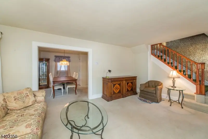 31 Gray St, West Caldwell, NJ 07006 - Image #3