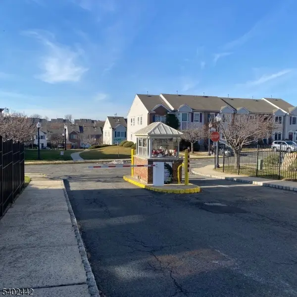 268 W Kinney St, Newark, NJ 07103 - #2
