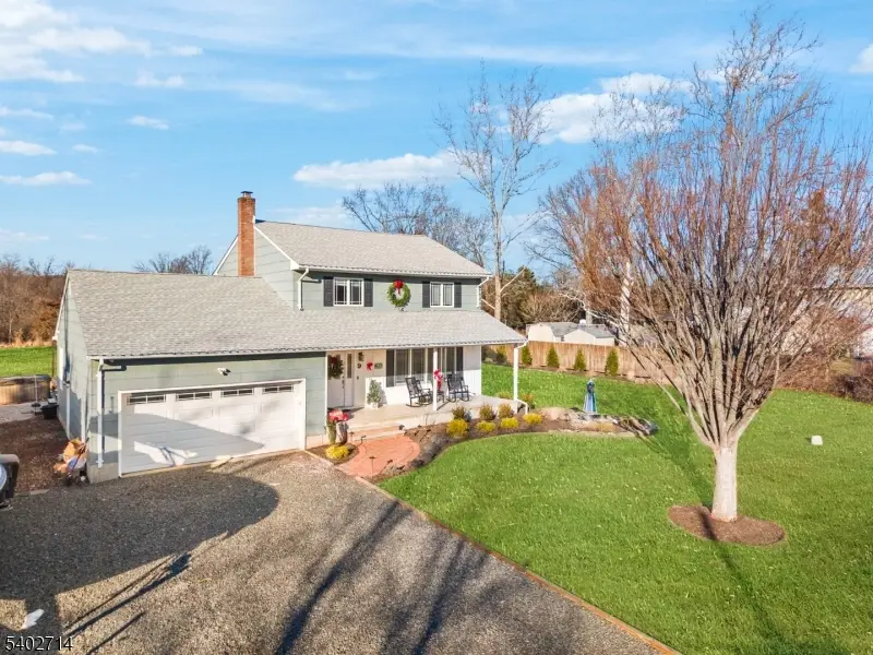 9 Tara Dr, Belle Mead, NJ 08844 - Image #3