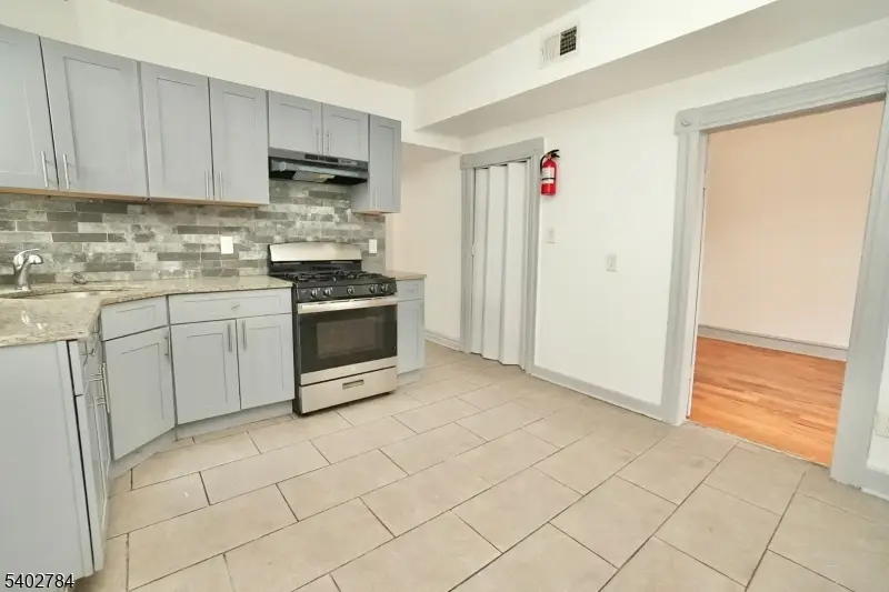 102 S 12th St, Newark, NJ 07107 - #3