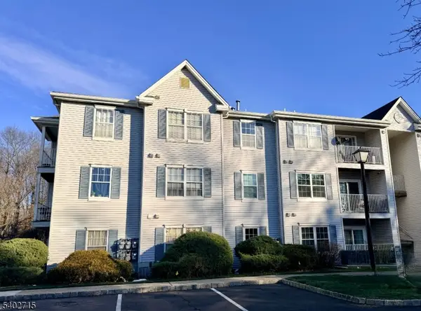 109 Stratford Place, Bridgewater Twp., NJ 08807