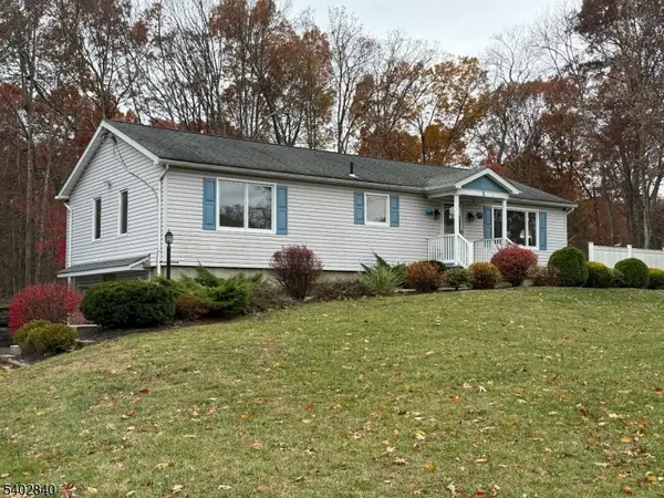 5 Park Lane, Jefferson Twp., NJ 07438