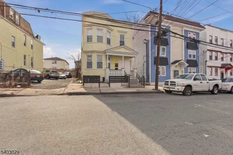 36 Tillinghast St, Newark, NJ 07108 - Image #2