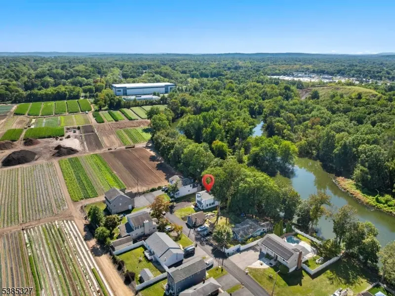 78 Maple Ln, Wayne, NJ 07470 - Image #3