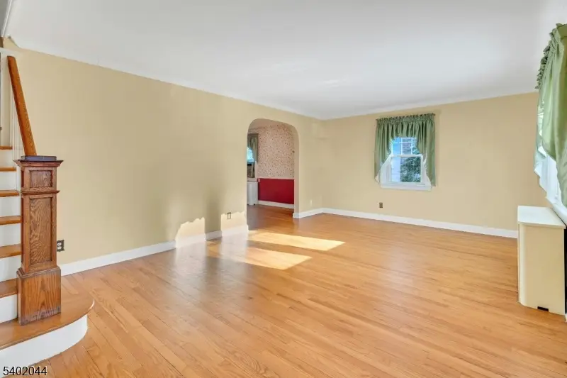 208 W Passaic Ave, Brookdale, NJ 07003 - Image #2