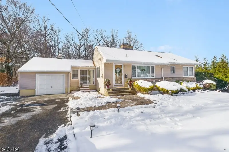 44 Lakeview Ave, Florham Park, NJ 07932 - Image #2