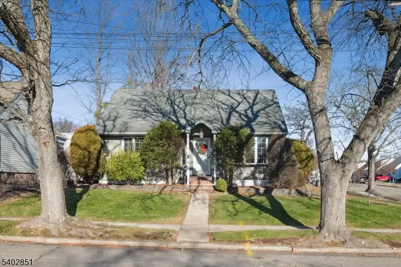 1 Rutan Pl, Brookdale, NJ 07003 - Image #1