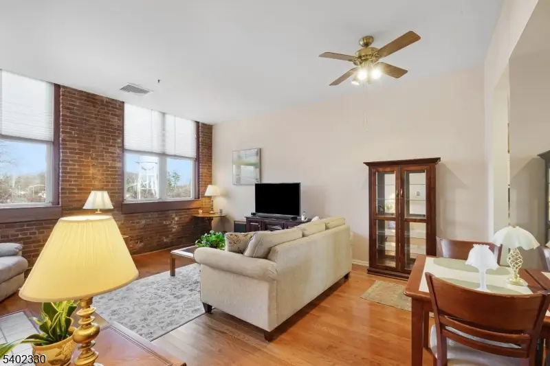 240 Main St #305, Singac, NJ 07424 - Image #3