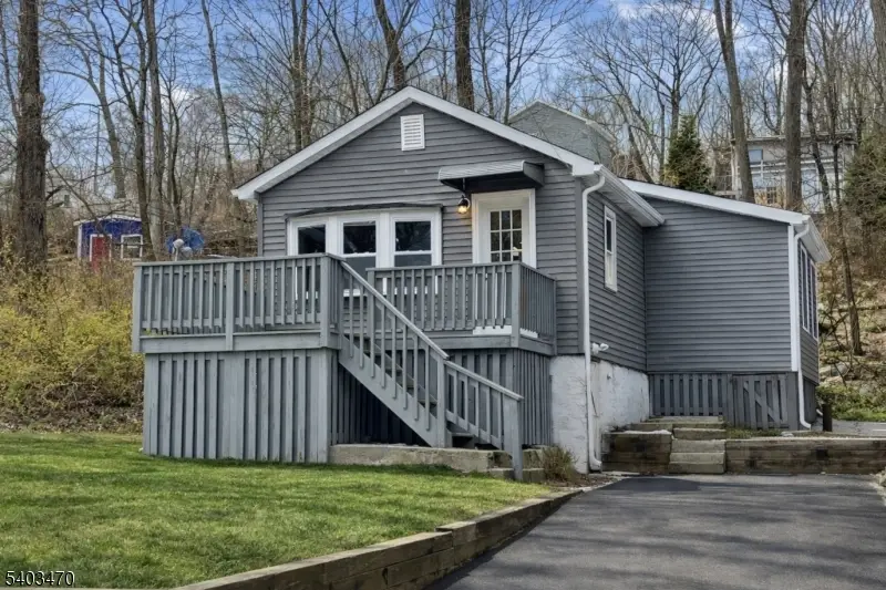 50 Coolidge Trl, Hopatcong, NJ 07843 - Image #1
